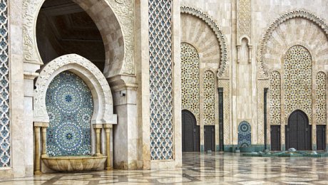 Imperial-cities-tour-Morocco-Casablanca-Hassan II fountain