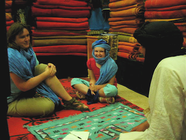 Haggling for Carpets
