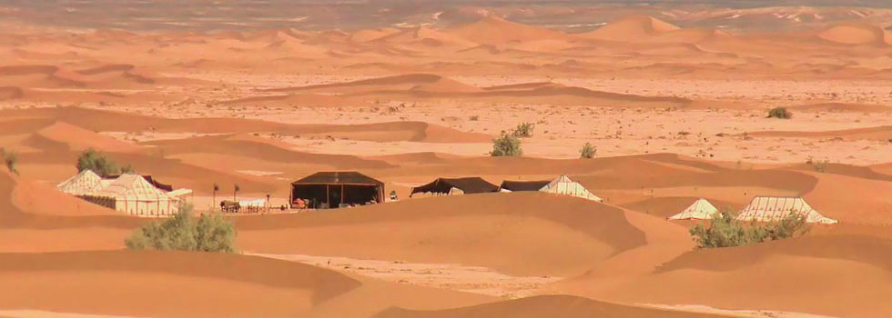 Luxury desert camp in Erg Chigaga