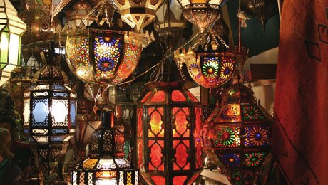 Marrakech-shopping-tours-lanterns-souks