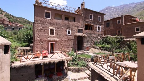 Morocco-family-adventure-holiday-Imlil-High-Atlas-Mountains-guest-house