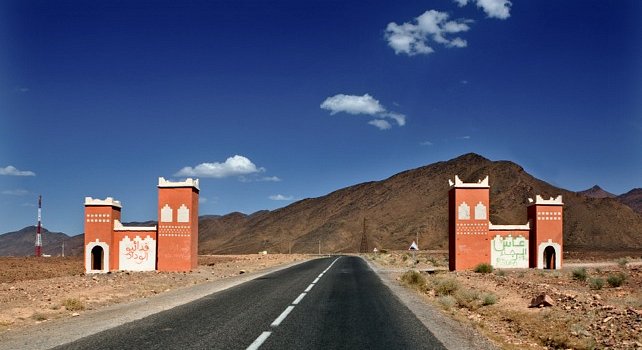 Sahara Desert Morocco - gateway to South Morocco