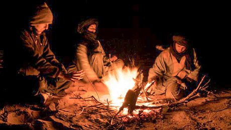 Morocco-desert-camping-campfire-Chigaga