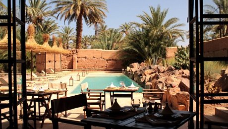 Ouarzazate-day-tours-Tissergate-Zagora-Azalai-desert-lodge-luxury hotel-Draa-valley